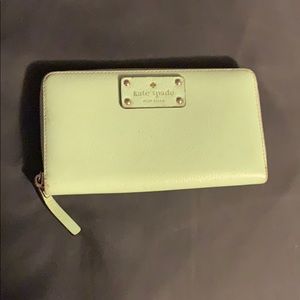 LIGHTLY USED | Turquoise Kate Spade Wallet
